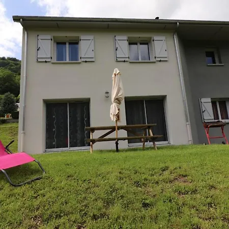 Maison Contemporaine Avec Jardin, Proche De Super-lioran Et Activites Nature. - Fr-1-742-167 Laveissière